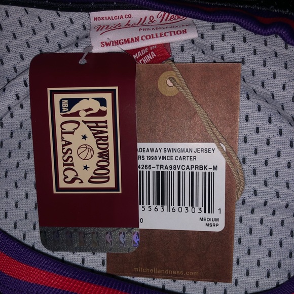 Toronto Raptors Mitchell and Ness Vince Carter jersey (M) - Picture 3 of 7